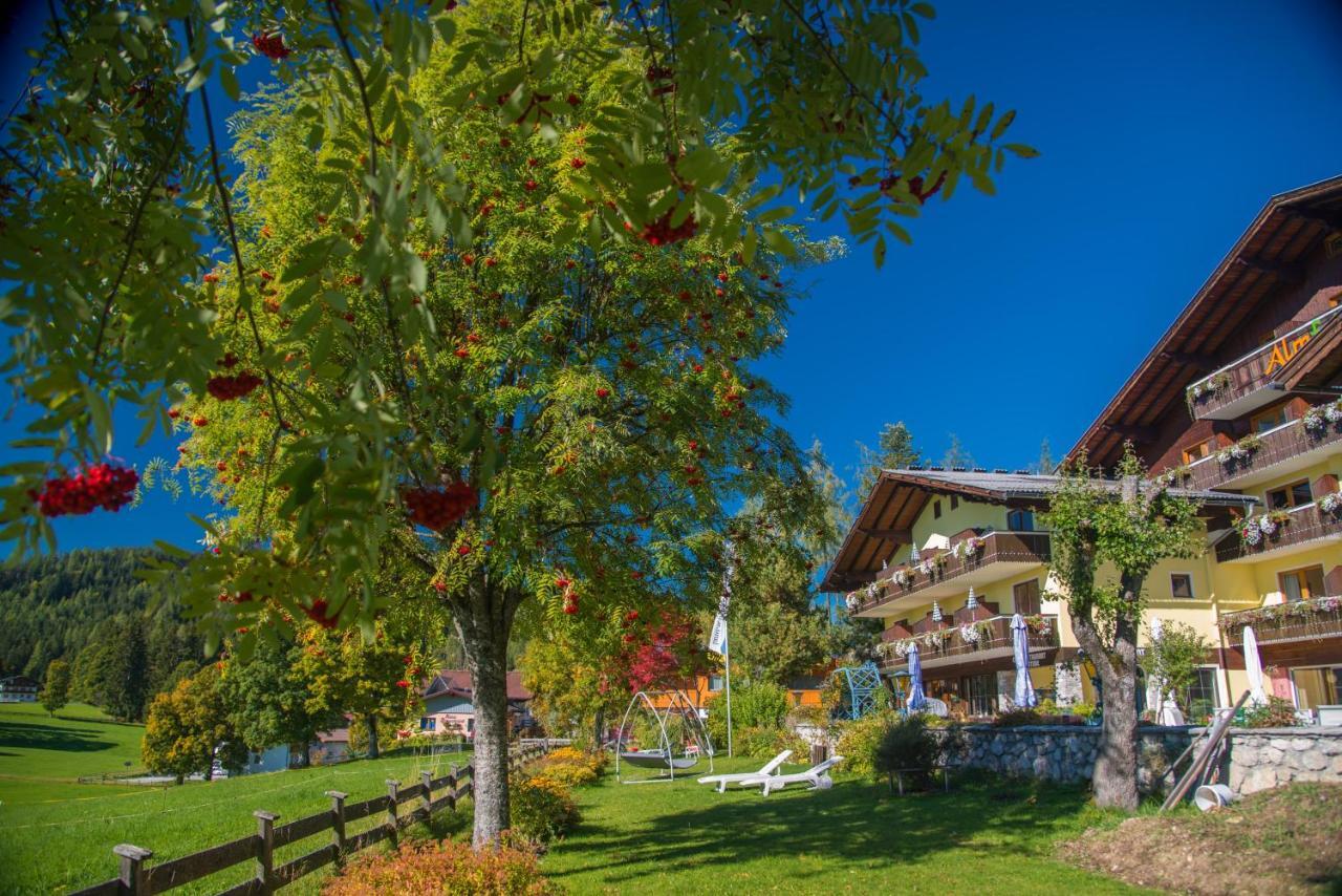 Almfrieden Hotel & Romantikchalet Ramsau am Dachstein Exterior foto